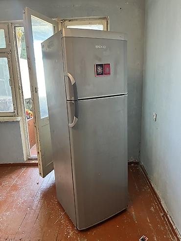 Beko nofrost soyuducu satılır.hündürlük 1,80heç bir problemi yoxdur