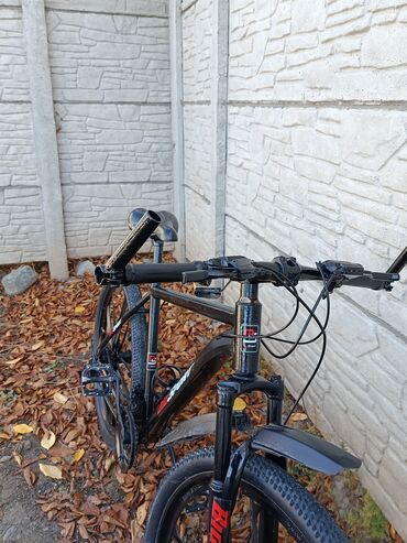 велосипеды фикси: Продаю велик срочно все работает 🔥