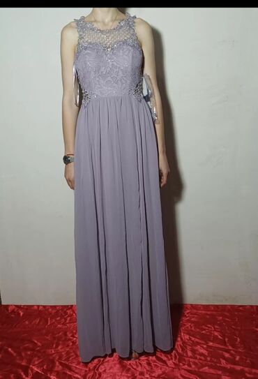 длинное платье с разрезом: Вечернее платье, Длинная модель, Без рукавов