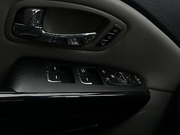Kia: Kia Carnival: 2020 г., Минивэн — 21