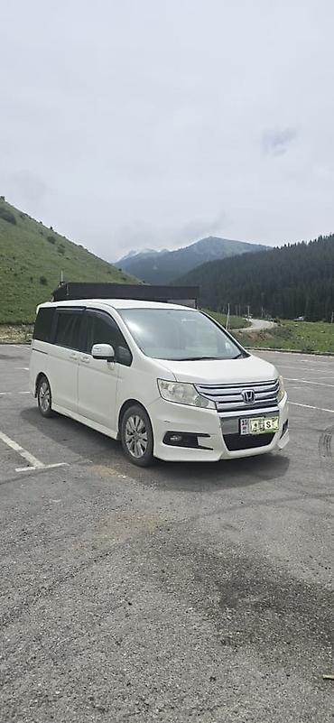 honda stepwgn 2010: Honda Stepwgn: 2010 г., 2 л, Бензин, Минивэн — 3