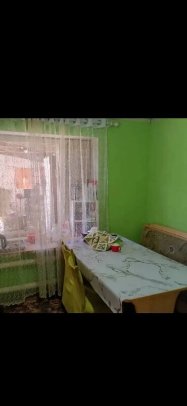 дом долгосрочная аренда: 68 м², 4 комнаты, Парковка, Забор, огорожен