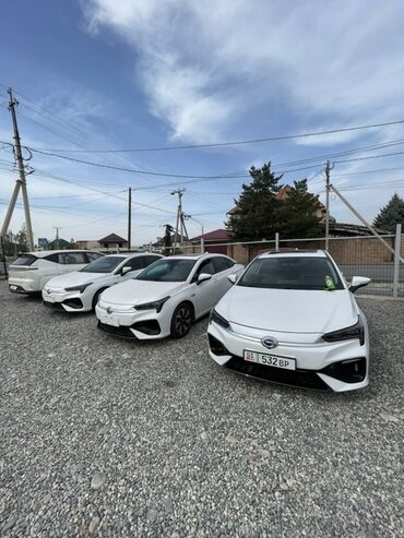 BYD: BYD : 2022 г., Автомат, Электромобиль, Седан