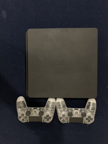 PS4 (Sony PlayStation 4): Ps4 slim 500gb не прошитая Куплена подписка ea play до конца года
