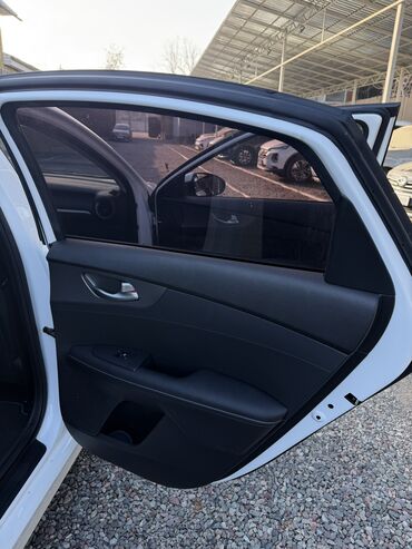 Kia: Kia K3: 2019 г., 1.6 л, Вариатор, Бензин, Седан at lalafo.kg — 24 Kia: Kia K3: 2019 г., 1.6 л, Вариатор, Бензин, Седан — 24