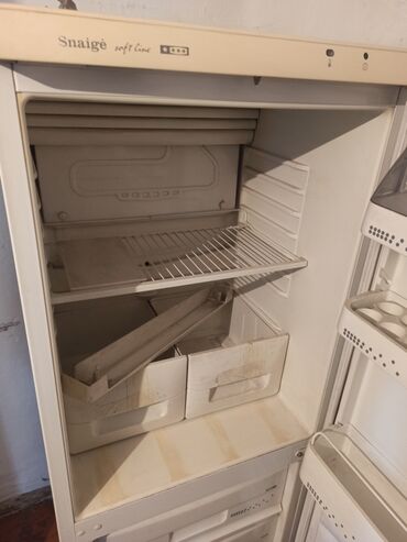 витрина холодильник бу: Холодильник Snaige, Б/у, Двухкамерный