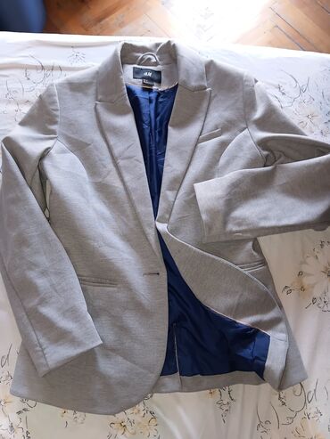 Sakoi: H&M ženski sako – sivi - Brend: H&M - Veličina: EUR 36 / US 8 — 6