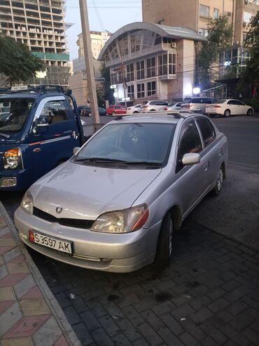 двухсотка машина: Toyota Platz: 2002 г., 1.5 л, Автомат, Бензин, Седан