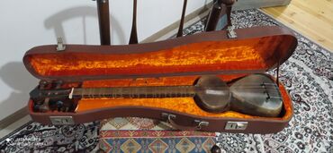 Tar: Qədimi tar tut ağacından yıqılıb canaqinda çatı olub duzelib sesi -da lalafo.az — 1 Tar: Qədimi tar tut ağacından yıqılıb canaqinda çatı olub duzelib sesi — 1