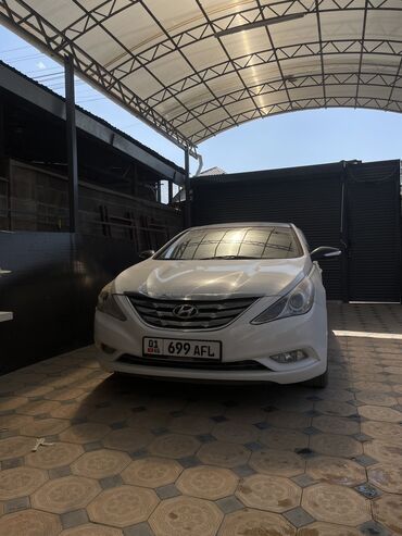 продаю бетономешалки: Hyundai Sonata: 2011 г., 2 л, Типтроник, Газ, Седан
