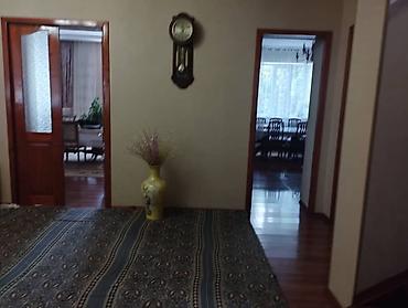 Продажа коттеджей и домов: Продается или сдается на длительный срок 2-х этажный дом с подвалом — 13