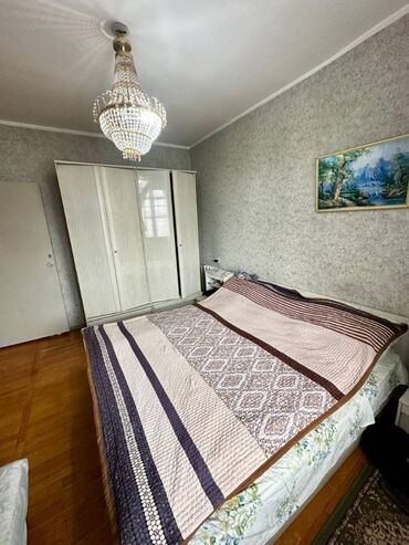 Продажа квартир: 3 комнаты, 85 м², Индивидуалка, 5 этаж, Косметический ремонт