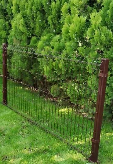 Proizvodi od rolovanog metala, metalni kanali: Panelna ograda 3d boja braon ral 8016. Panelna ogradafence system — 3