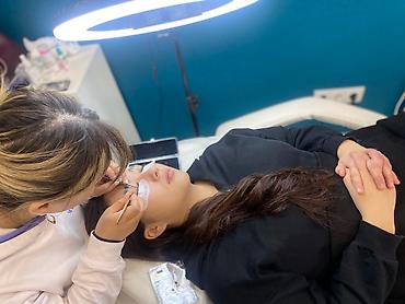 Красота, здоровье: Курсы | Мастера по наращиванию ресниц Выдается сертификат, Предоставление моделей, Предоставление расходного материала — 6