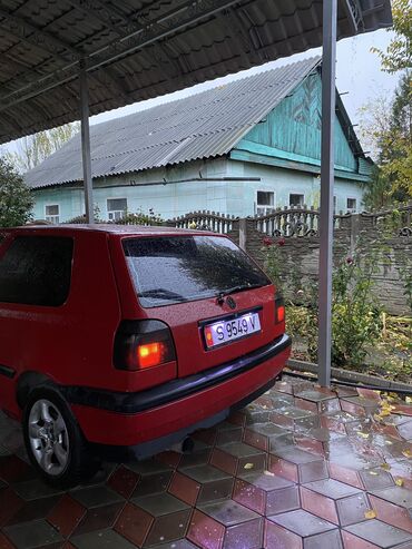 фольксваген хэтчбек: Volkswagen Golf: 1995 г., 1.8 л, Механика, Бензин, Хэтчбэк