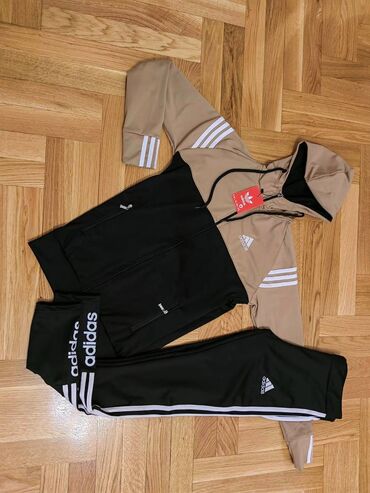 Gornji i donji deo: Nove boje nove trenerke S,M,L,XL,XXL,3XL velicine za 3600 din
pb — 1