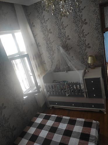 bakida bag evlerinde baxmaq: Yuxarı Sulutəpədə Abadkənd küçəsi ev 39a ünvanında 2 sot yarım — 8
