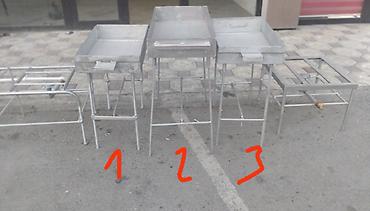 bak 100 liter: 1 və 3 30 AZN 2.5 lik demirden.2 ci 20 AZN 1 lik demirden — 1