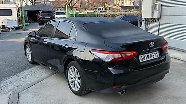 Toyota: Toyota Camry: 2019 г., 2.5 л, Автомат, Гибрид, Седан — 2