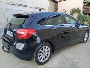 Mercedes-Benz: Mercedes-Benz A 180: 1.4 l | 2014 г. Hečbek — 13