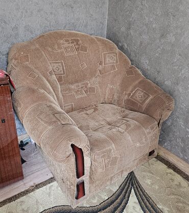 бу мебель для спальни: Классическое кресло, Спальное, Б/у
