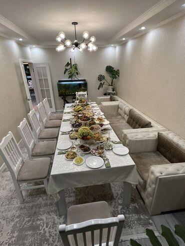 продаю детский кровать: Конок бөлмөсү үчүн үстөл жана отургуч, түсү - Саргыч боз