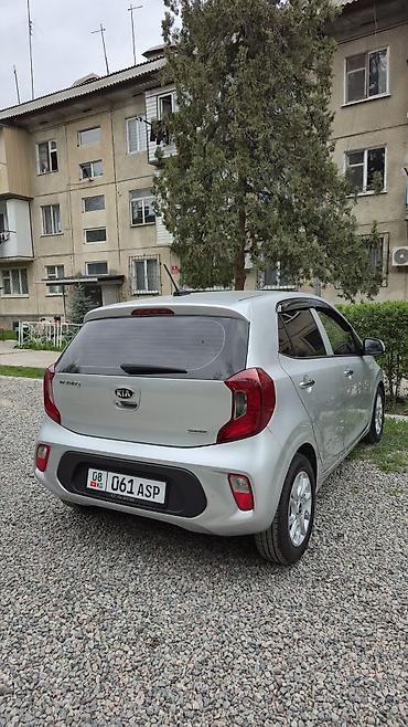 Kia: Kia Morning: 2017 г., 1 л, Автомат, Бензин, Хэтчбэк — 28