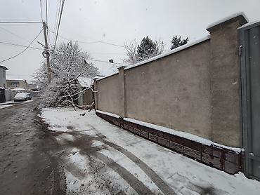 Продажа отелей и хостелов: Продается дом из 3 этажей (1 из них цокольный) для любого бизнеса — 62