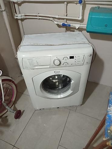 Paltaryuyan maşınlar: Hotpoint-Ariston EX/EXTRALARGE seriyalı paltaryuyan maşın - Ön — 2