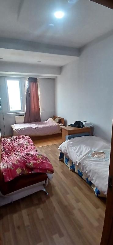 Mənzil içəriyə verilir, otağ yoldaşı tələb olunur