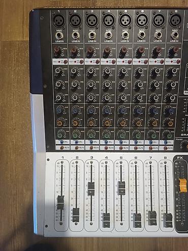 бильярдный стол купить: Yamaha KV80 gücləndiricili miks pultu - 8 mono kanal: hər kanalda XLR — 3