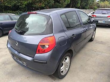 Automobili: RENAULT CLIO 2006. GOD. - KOMPLETAN AUTO U DELOVIMA | Renault Clio — 3