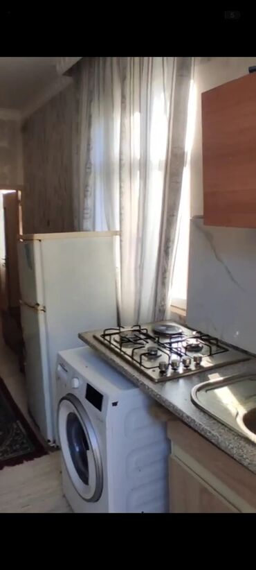bakıxanov ev: 60 м², 2 комнаты, Газ, Электричество, Водопровод