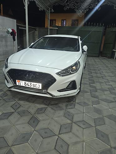Hyundai Sonata: 2022 г., 2 л, Автомат, Газ, Седан