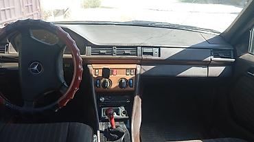 mersedes e class: Mercedes-Benz B-Class: 1991 г., 3 л, Механика, Дизель, Седан — 4