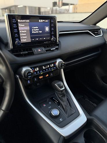 Toyota: Toyota RAV4: 2019 г., 2.5 л, Автомат, Гибрид, Кроссовер — 12
