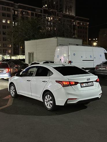 4 нашка: Hyundai Solaris: 2019 г., 1.4 л, Автомат, Бензин, Седан — 4
