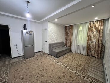продаю дом ново покровке: 2 комнаты, 42 м², Хрущевка, 3 этаж, Косметический ремонт
