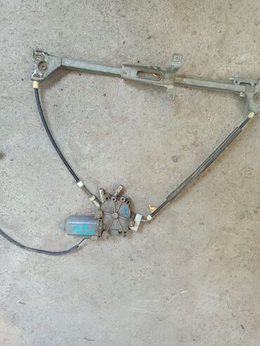 Другие автозапчасти: Ауди В4 — 3