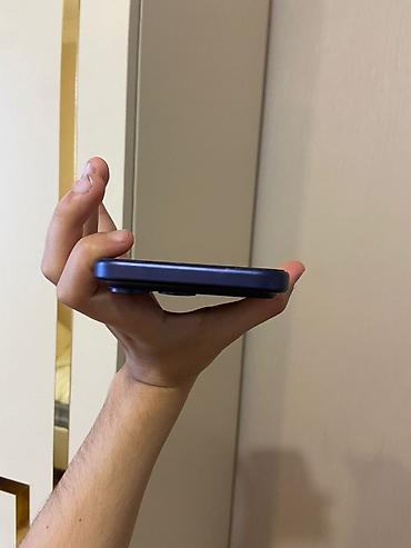 irşad 17 pro max: IPhone 17 Pro Max, 512 GB, Göy, Barmaq izi — 4
