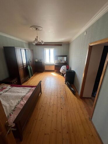 Həyət evləri və villaların satışı: Sulutəpə qəs. 7 otaqlı, 300 kv. m, Kredit yoxdur, Orta təmir — 14