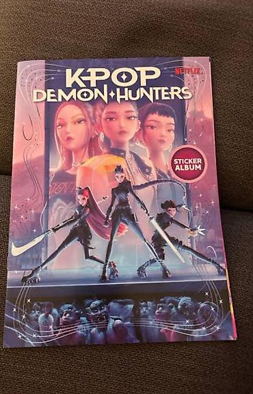 chile: KPOP Demon Hunters – Sticker Album opis pisao ai - Oficijelni album — 2