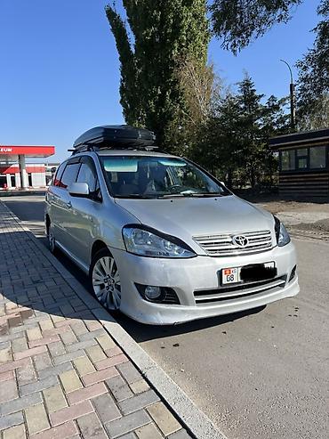 Toyota: Toyota Avensis Verso: 2004 г., 2 л, Механика, Дизель, Минивэн — 2