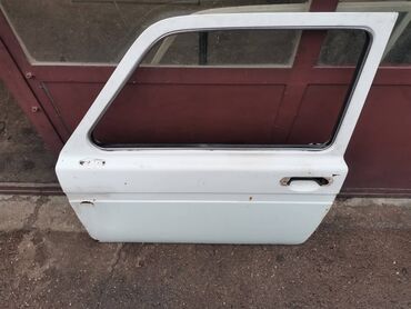 Auto delovi: Dodatni opis Vrata leva Lada 21213,21214 Niva u beloj boji. Polovna — 5