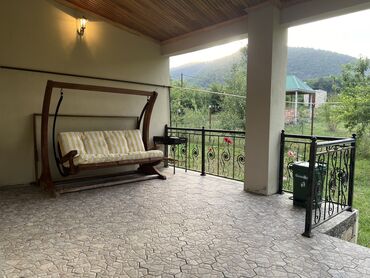 Günlük kirayə evlər: 250 kv. m, 5 otaqlı, Qaz, İşıq, Su — 17