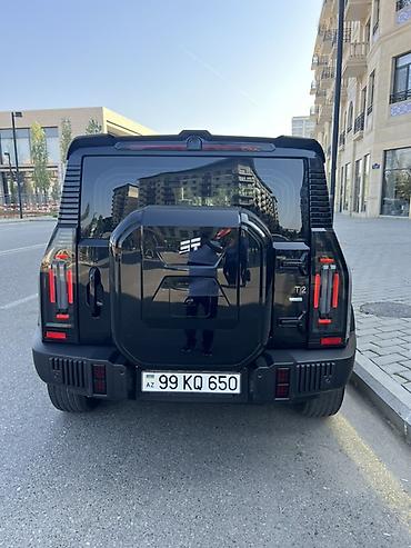 qolf kar: SUV – Tank 300 Black Edition - Korpusu: tam qara rəng, aqressiv — 3