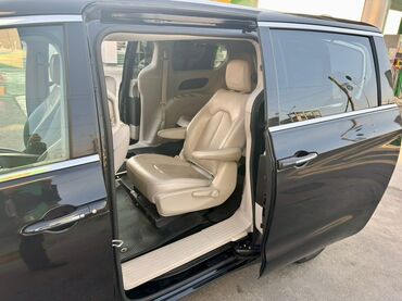 Chrysler: Chrysler Pacifica: 2021 г., 3.6 л, Вариатор, Гибрид, Минивэн — 10