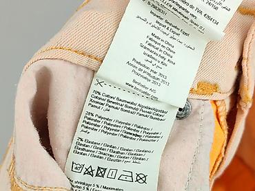 second hand online clothes: Outfitters Nation, Szorty damskie, rozmiar 2XS — 9