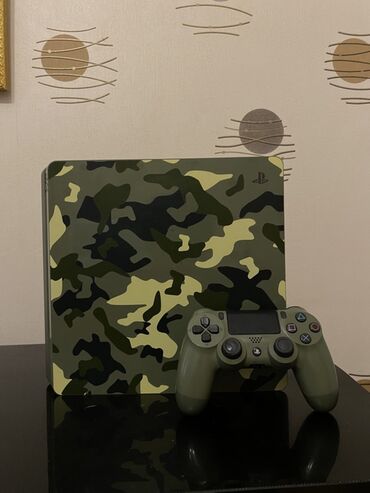 call of duty mobile pul vurmaq: PlayStation 4 slim 1TB (Call of Duty edition) və eyni rəngdə Dualshok