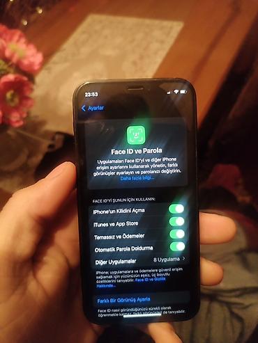 Apple iPhone: IPhone 12 mini, Qara, Face ID — 11